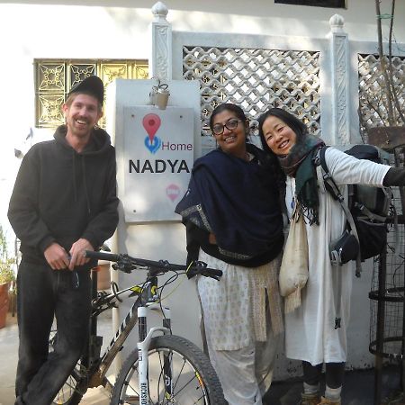 Nadya Homestay For Female & Family Divisione di Divisione di Jaipur Esterno foto