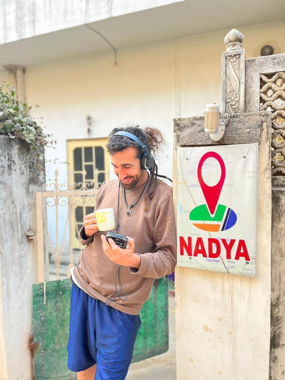 Nadya Homestay For Female & Family Divisione di Divisione di Jaipur Esterno foto