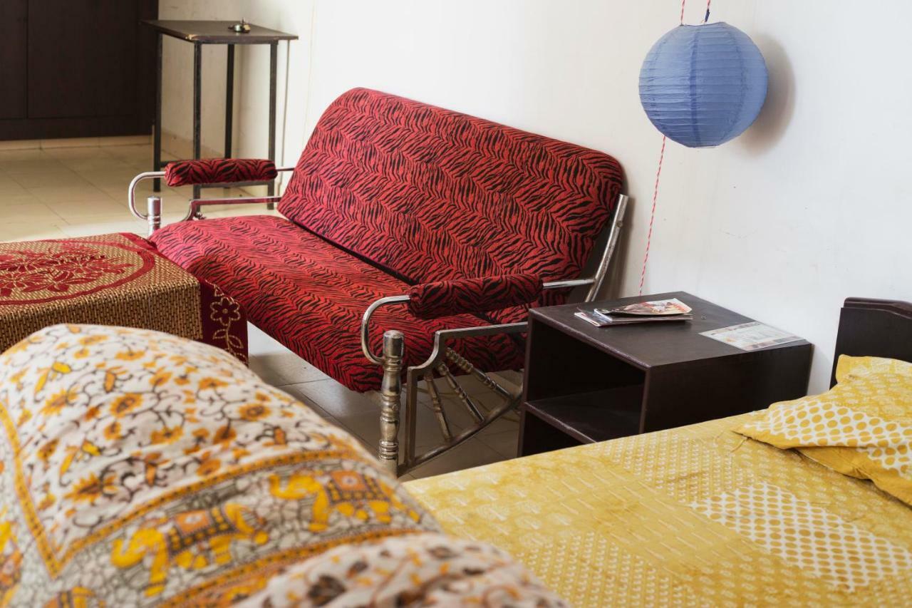 Nadya Homestay For Female & Family Divisione di Divisione di Jaipur Esterno foto