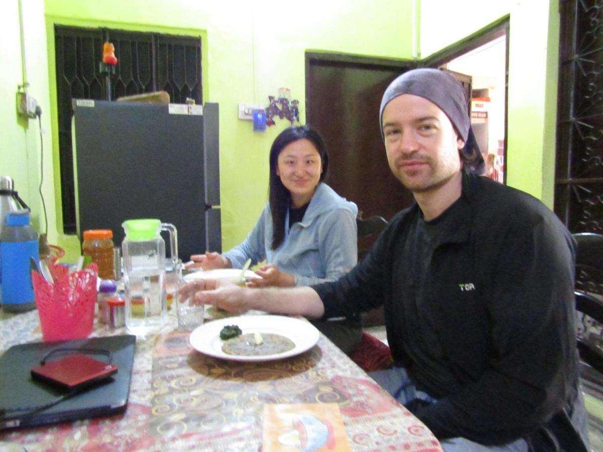 Nadya Homestay For Female & Family Divisione di Divisione di Jaipur Esterno foto